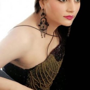 Teenage Lahore Escort Girls Shows Nisha